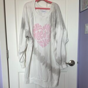 White and Pink Heart Graphic Sweatshirt